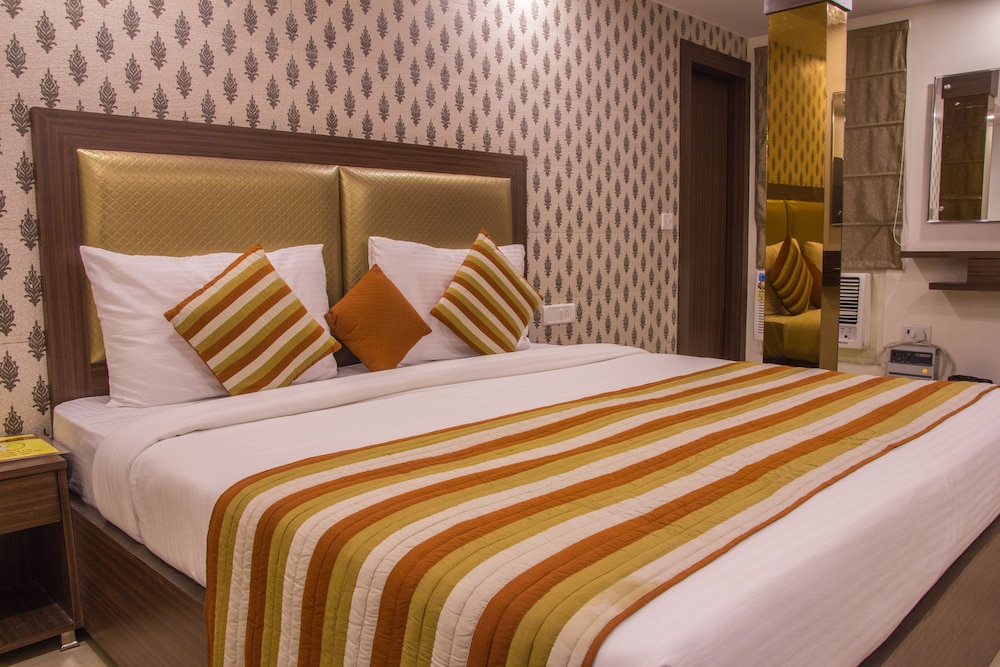 hotel pawan plaza
