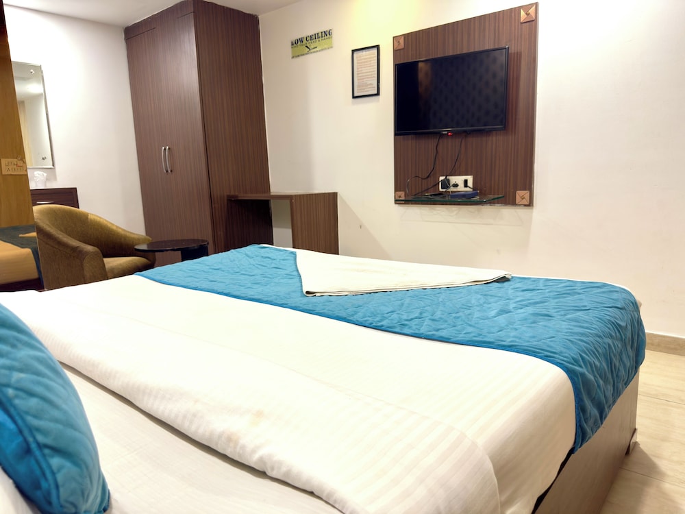 hotel pawan plaza