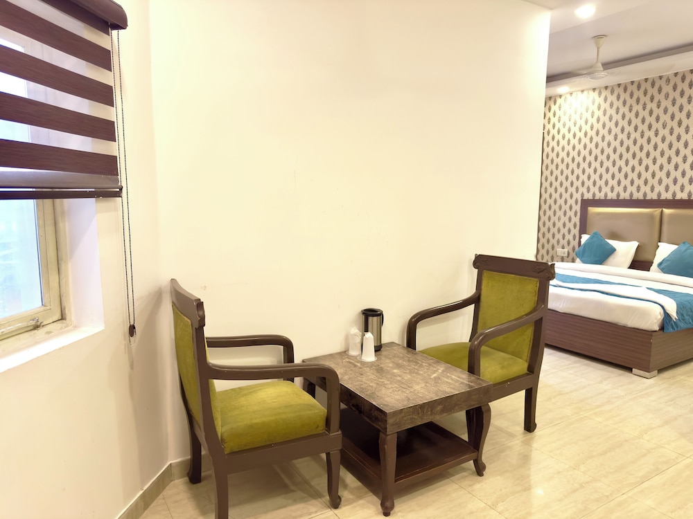 hotel pawan plaza