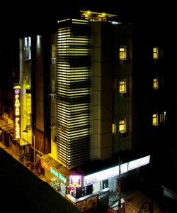 hotel pawan plaza