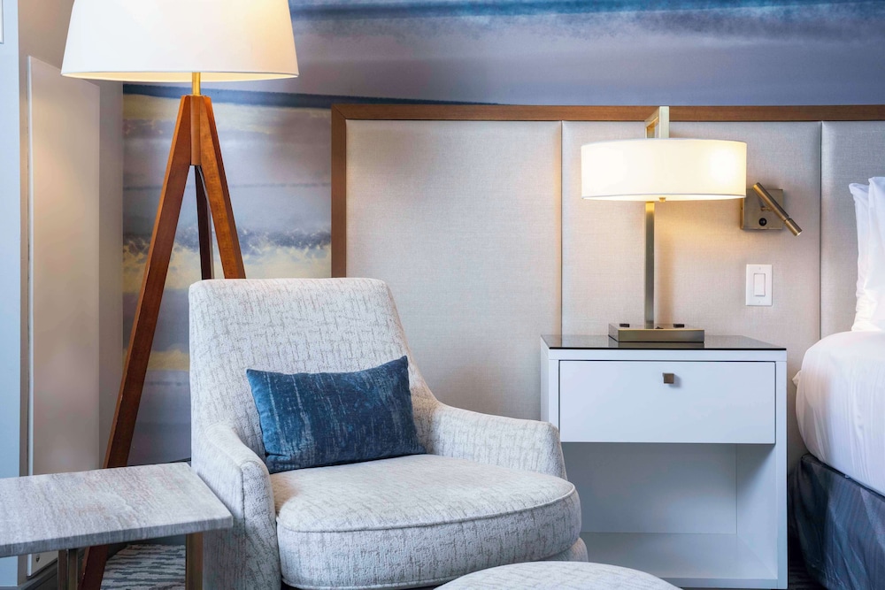 the lofton hotel tapestry collection by hilton
