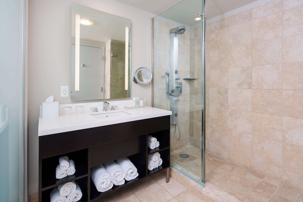 the lofton hotel tapestry collection by hilton