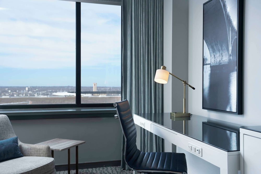 the lofton hotel tapestry collection by hilton