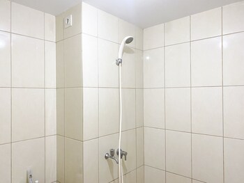 great deal studio at springlake summarecon bekasi apartment