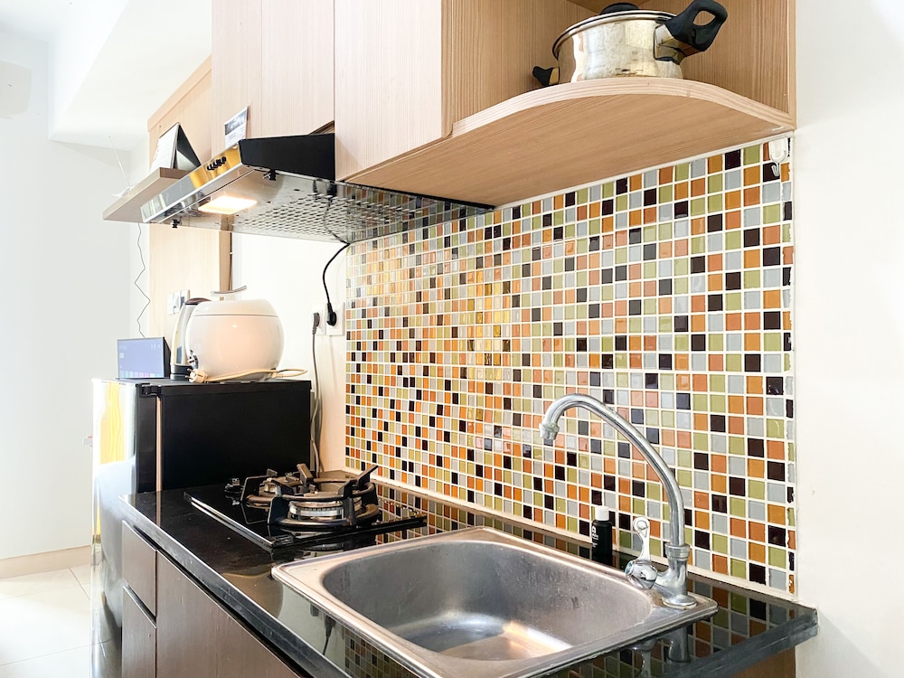 great deal studio at springlake summarecon bekasi apartment