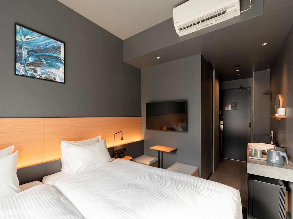 grids premium hotel kumamoto