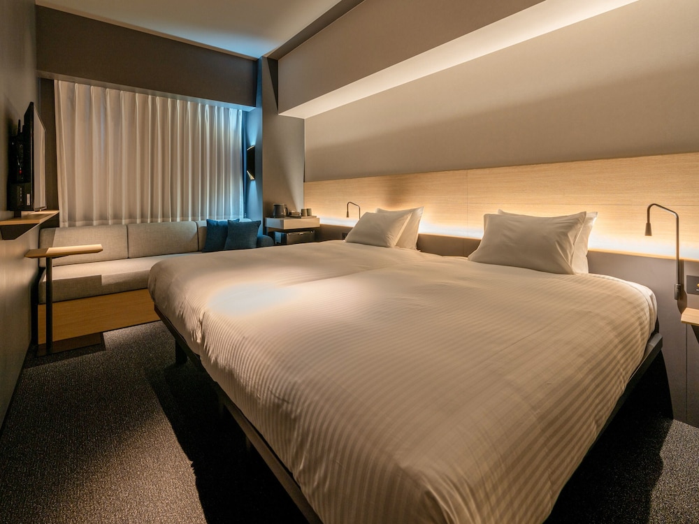 grids premium hotel kumamoto