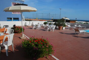 Hotel Embassy Pesaro,Marche>>Ancona,3 star
