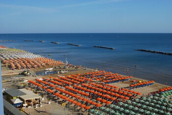 Hotel Embassy Pesaro,Marche>>Ancona,3 star
