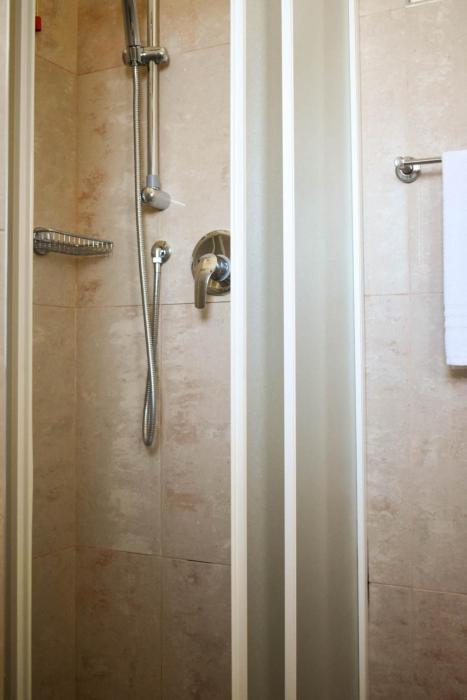 hotel embassy pesaro