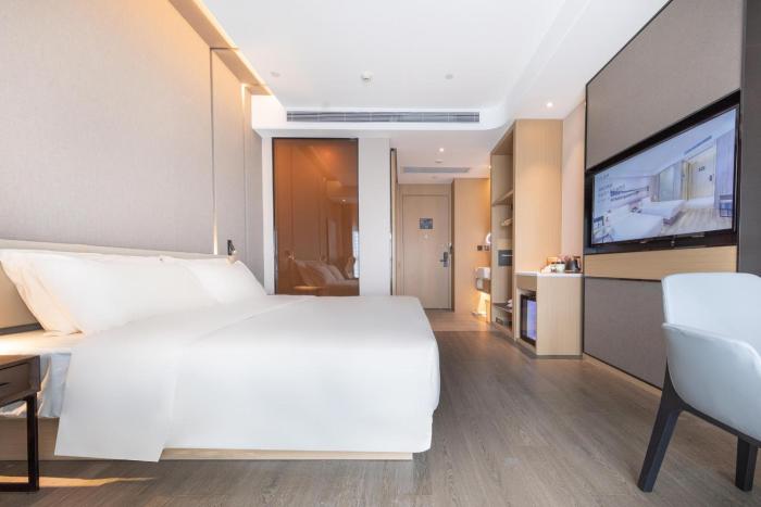 atour hotel guangzhou south high speed railway station
