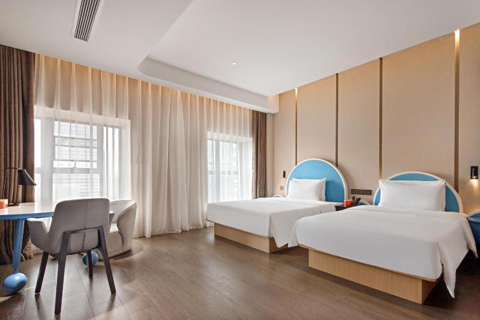 atour hotel guangzhou south high speed railway station