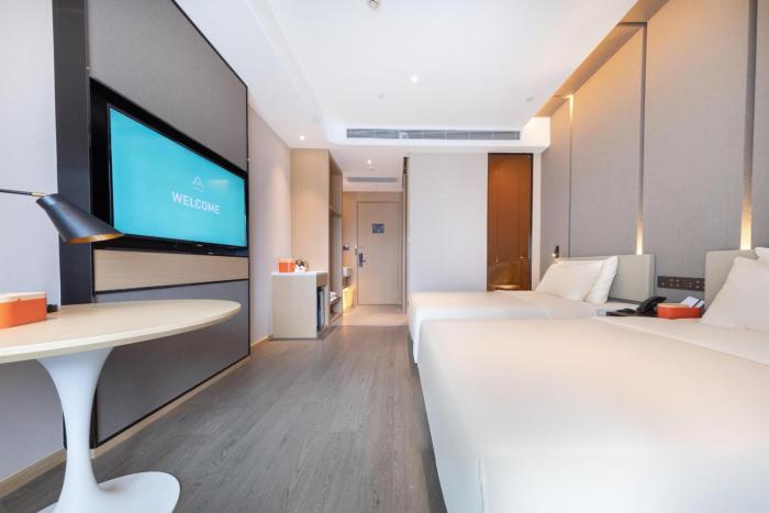 atour hotel guangzhou south high speed railway station