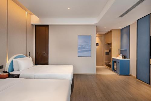 atour hotel guangzhou south high speed railway station