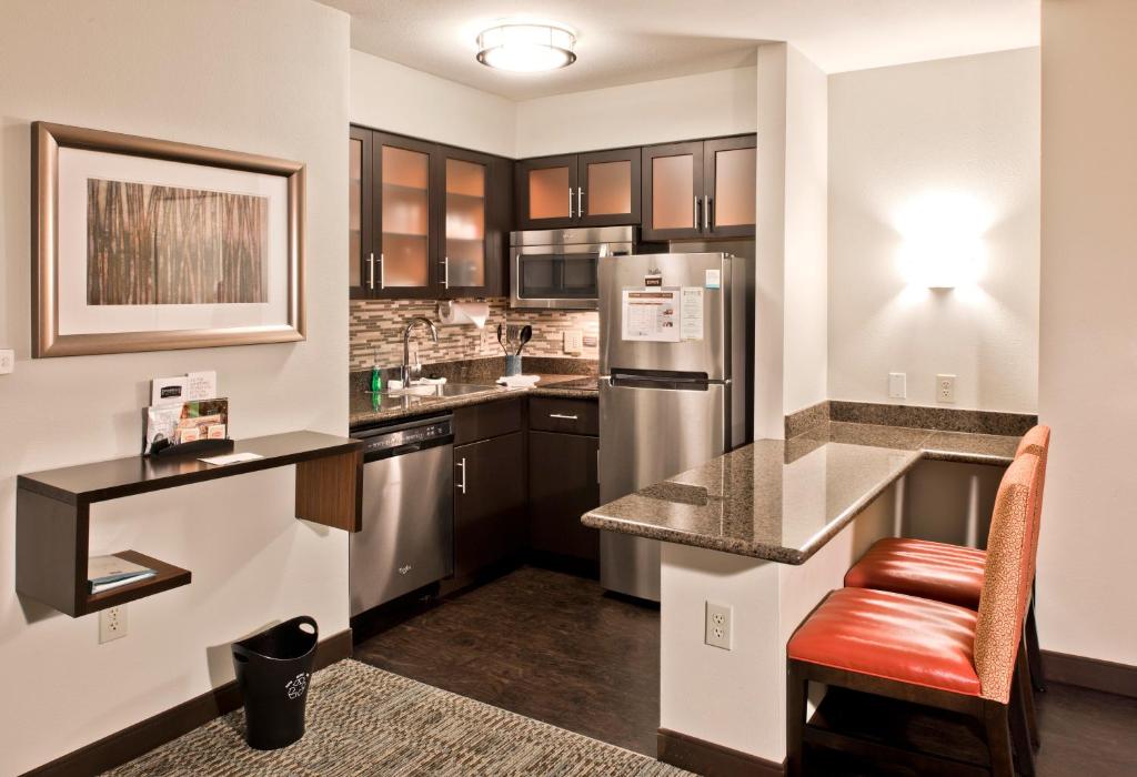 staybridge suites charlotte ballantyne by ihg