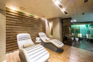 ezeretz spa hotel
