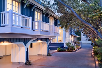 Hideaway Santa Barbara, A Kirkwood Collection Property,West Beach>>Santa Barbara,4 star