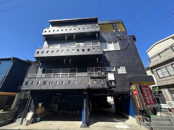 guest house aroma hostel