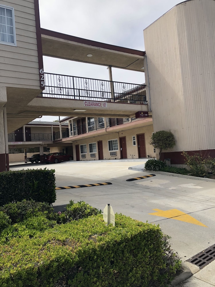 Moonlite Inn Redondo Beach,Los Angeles>>Long Beach,2 star