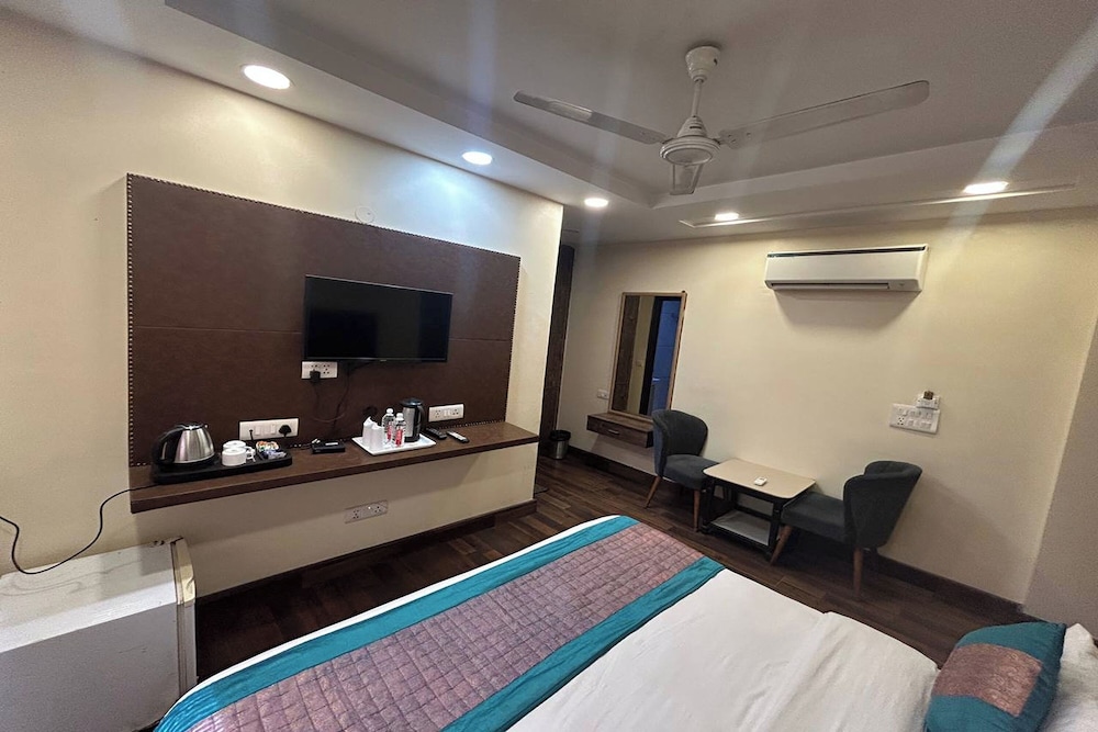 treebo trend singh continental