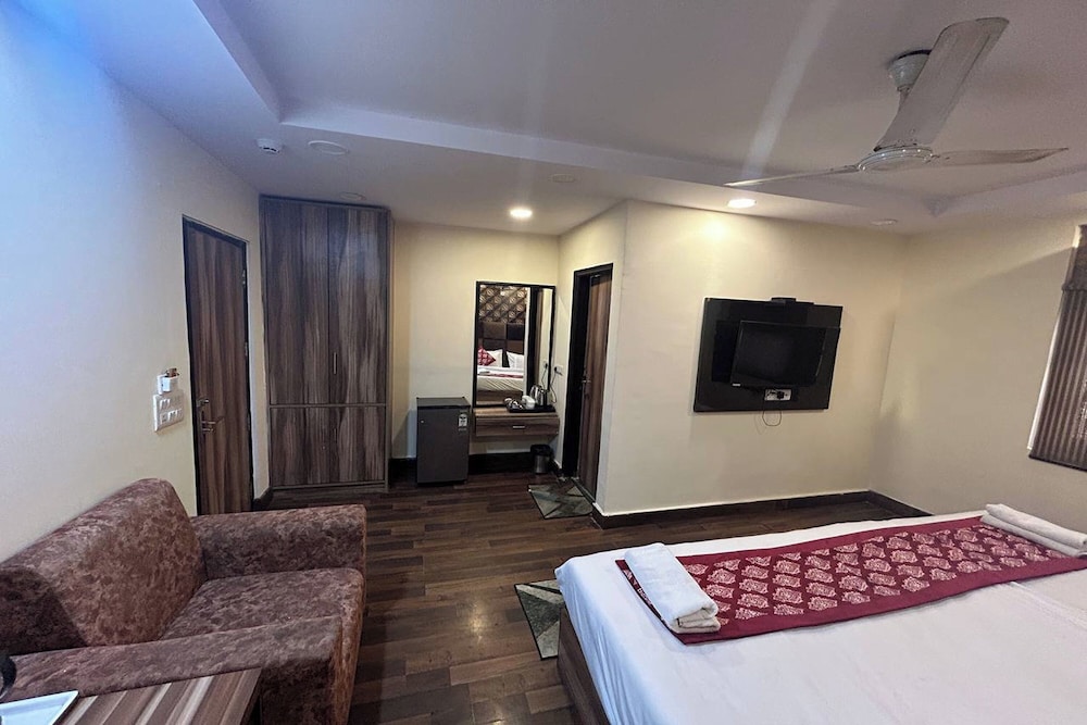 treebo trend singh continental