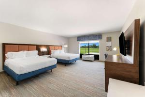 hampton inn milford