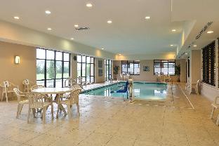 hampton inn milford