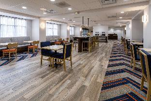 hampton inn milford