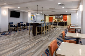 hampton inn milford