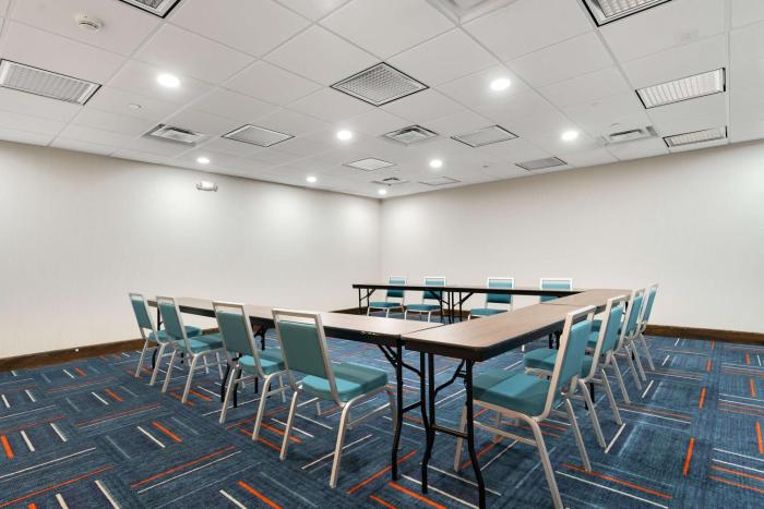 hampton inn milford