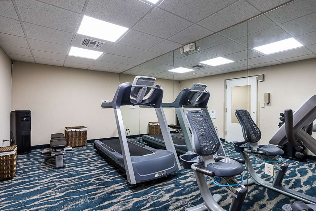 quality inn and suites heritage park