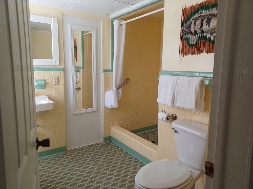 coconut cove resort and marina