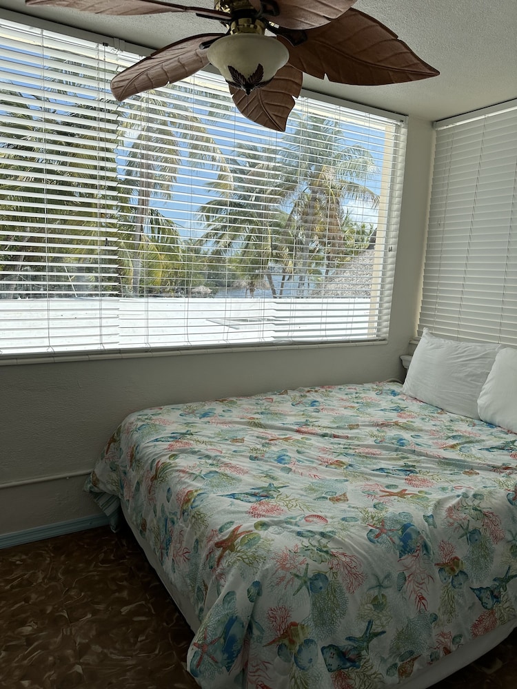 coconut cove resort and marina