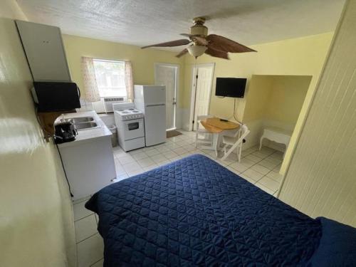 Coconut Cove Resort And Marina,Islamorada>>Florida Keys,3 star