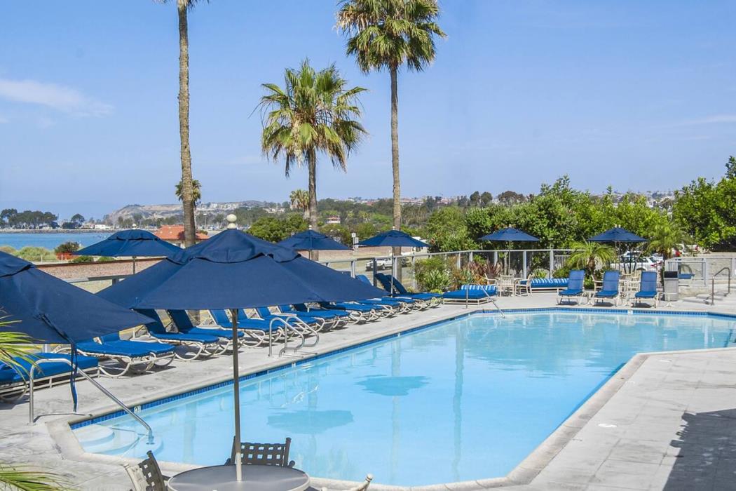 riviera beach and shores resorts