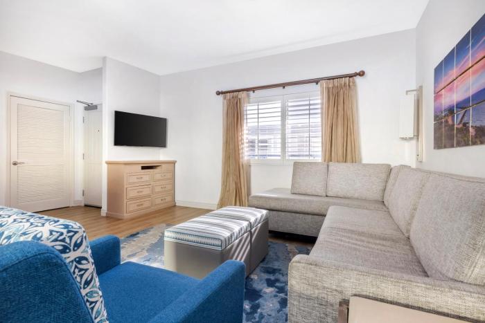 riviera beach and shores resorts