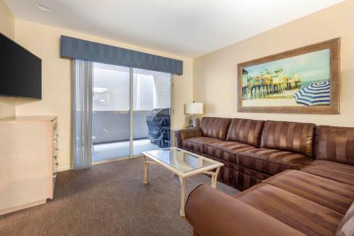 riviera beach and shores resorts