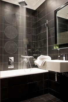 le mathurin hotel and spa