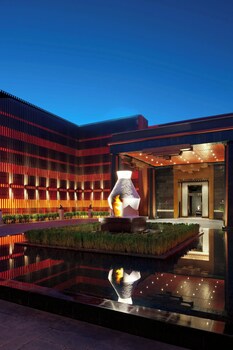 the st regis lhasa resort