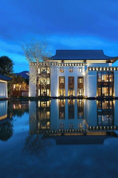 the st regis lhasa resort