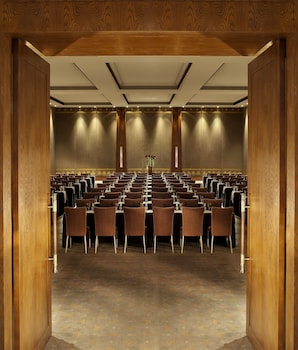 the st regis lhasa resort