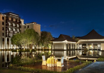 the st regis lhasa resort