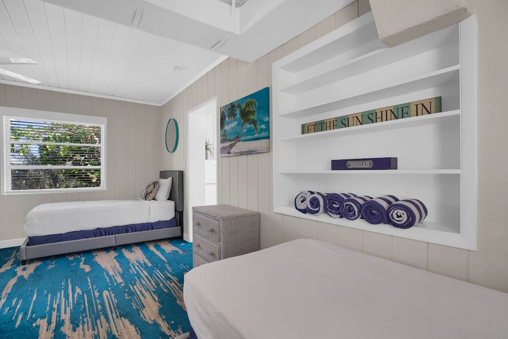 seascape resort and marina