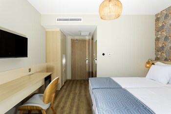 gulluk elegance otel