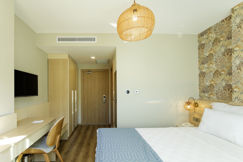 gulluk elegance otel
