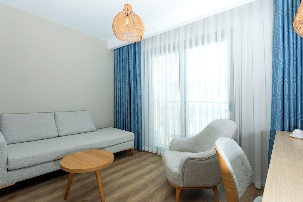 gulluk elegance otel