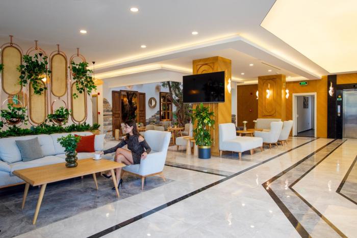 gulluk elegance otel