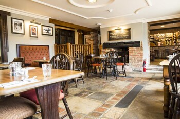 The Anvil Inn,Dorchester>>Blandford Forum,4 star