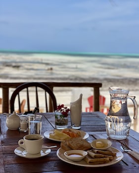 ha beach hotel zanzibar