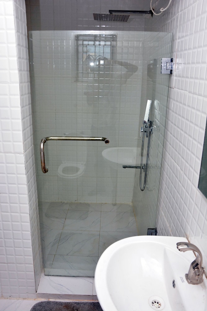 habbot luxury apartment